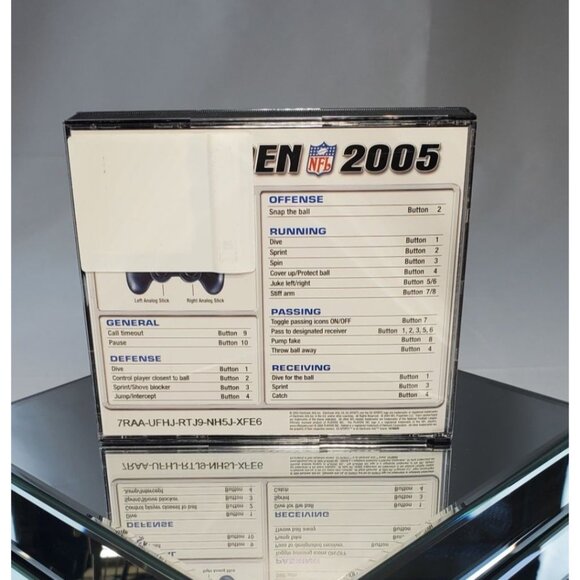 Madden 2005 PC CD-ROM - Ray Lewis NFL Football - Picture 2 of 4